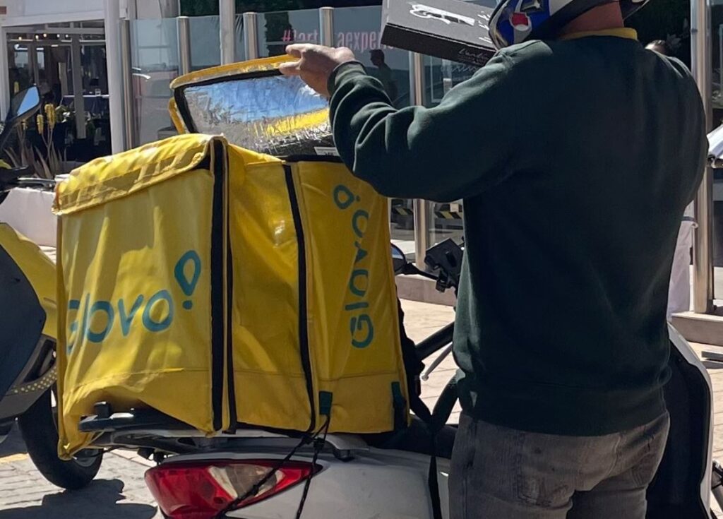 Glovo Imagen © Ibeconomia.com 2024