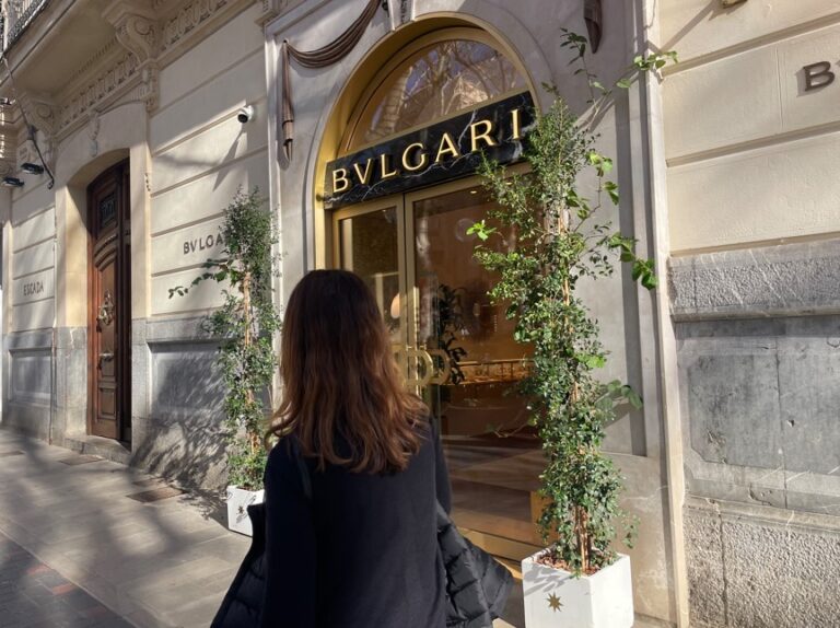 Consumo, tiendas, lujo Imagen © Ibeconomia.com 2026