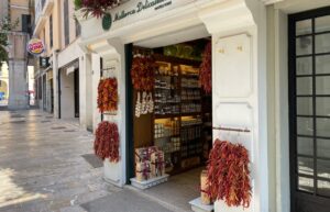 Pequeño comercio Imagen © Ibeconomia.com 2026