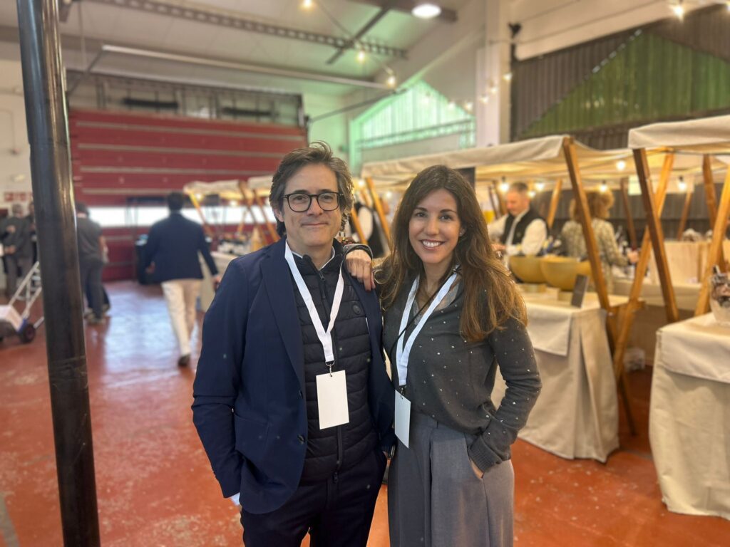 Silvina Rullán junto a Carlos Cordero