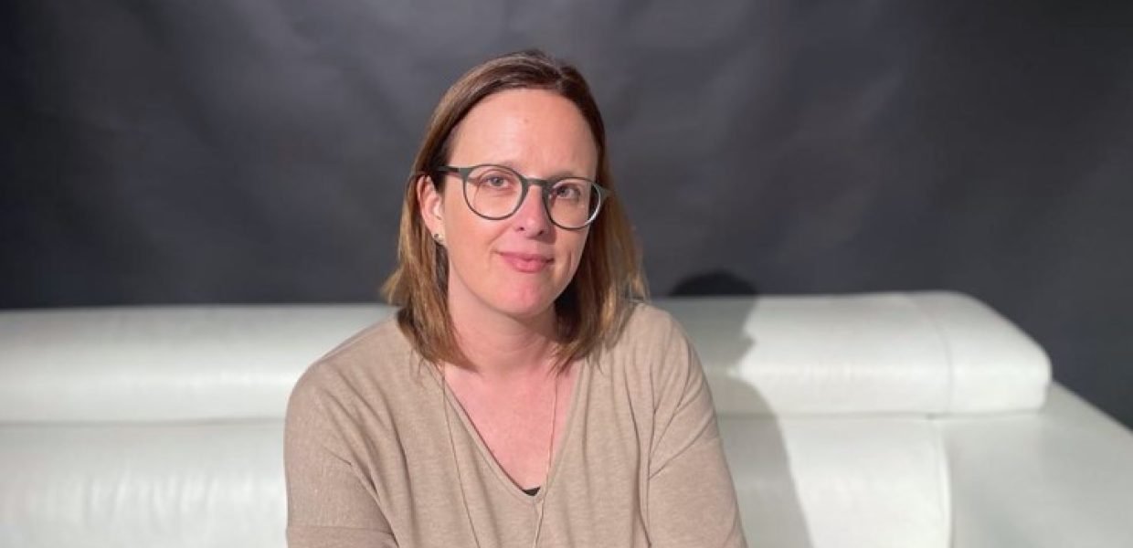 Lilian Goberna Lehmann, Psicóloga organizacional, Diplomada en turismo, posgrado en comunicación empresarial y socia de GO Consulting