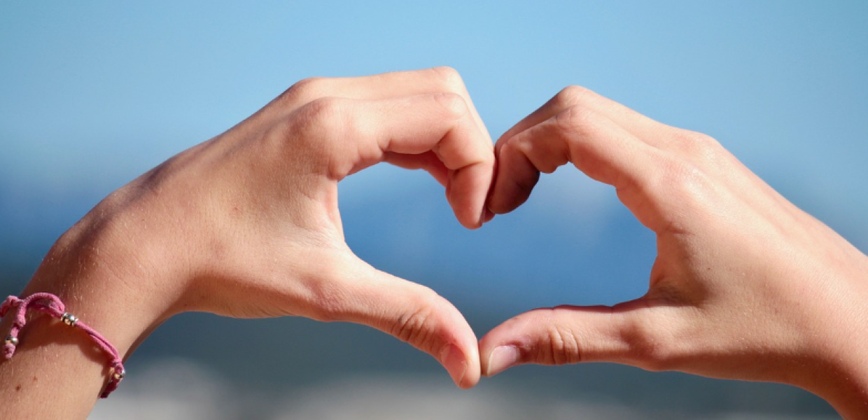 Imagen © Isweetlouise (Pixabay) Corazón Instagram verano Vacaciones Turismo Solidaridad