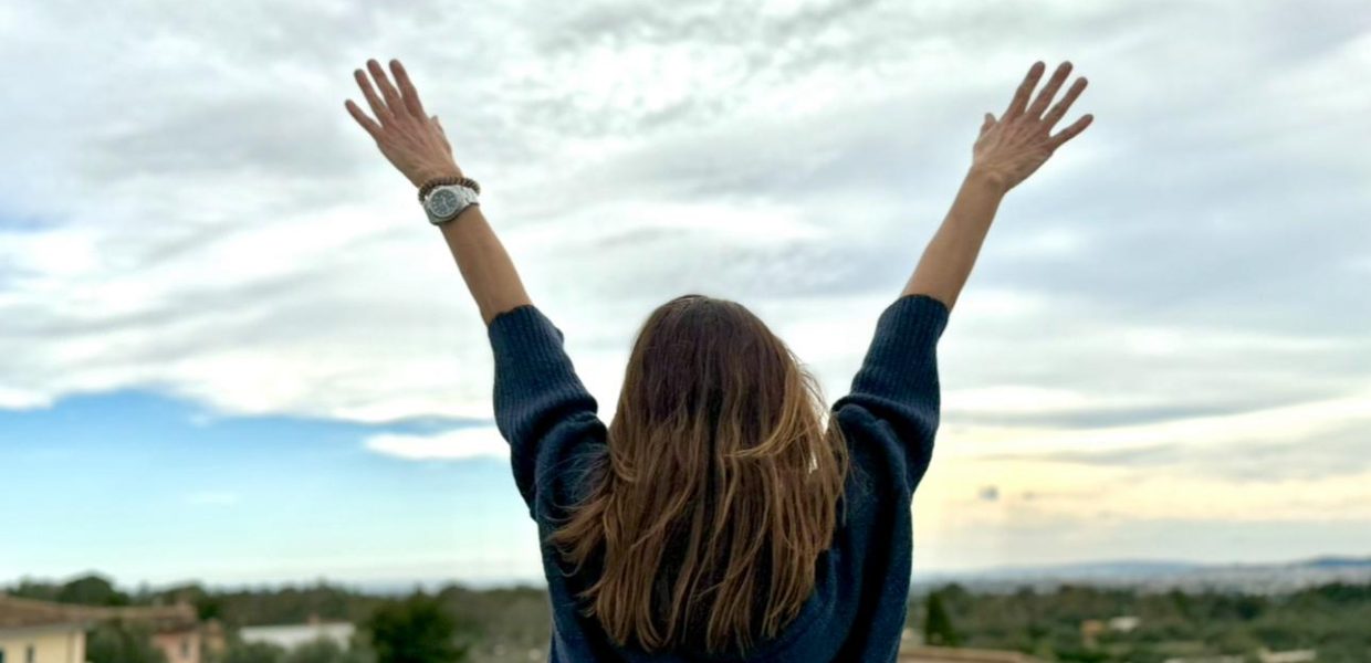 Mujer éxito Imagen © Ibeconomia.com 2024