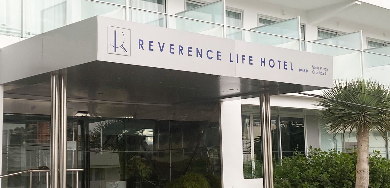 Reverence hotels