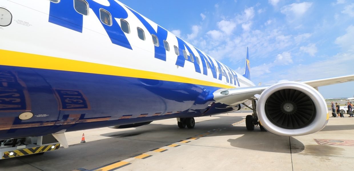Avión Ryanair Low-cost Imagen de 937983 Pixabay